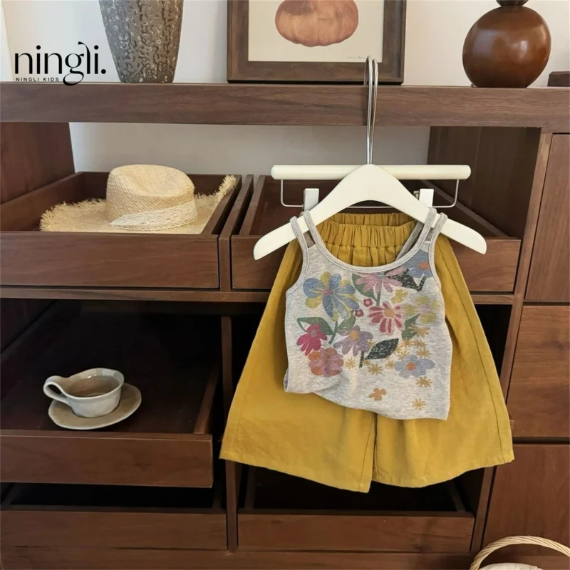 

Oil Painting Girl!Vacation Style Korean Children's Clothing for Baby Girls Sweet Floral Vest and Pants Set Trendy