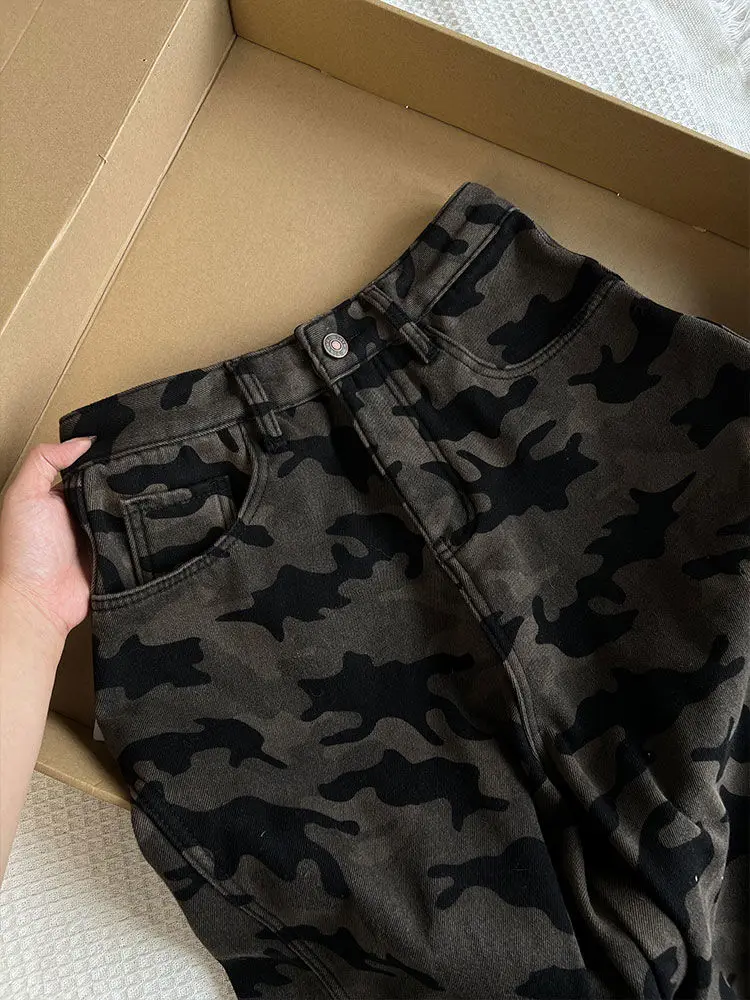 

Ретро камуфляжные брюки, джинсы с широкими штанинами для женщин, 2025 плюс бархатные свободные повседневные брюки с высокой талией, прямые брюки