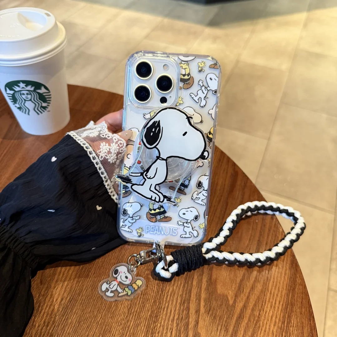 

Snoopy Cute Cartoon Magsafe Wireless Charge Clear Phone Case For iPhone 16 15 14 13 12 Pro Max Magnetic Holder Cover﻿