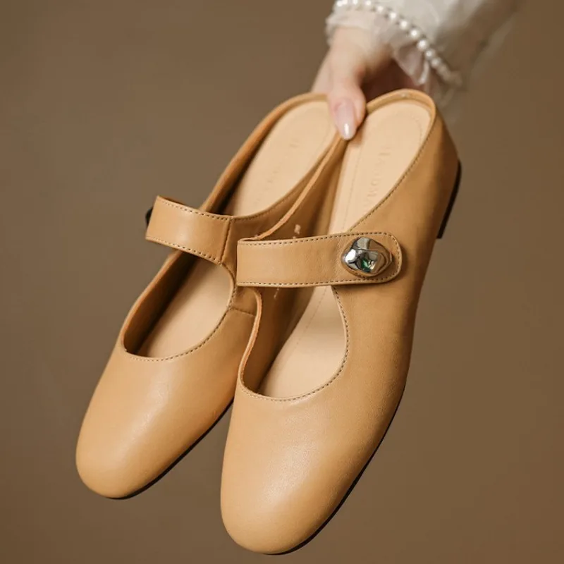 

Retro Women's Shoes French Soft Leather Mueller Slippers for Woman Fashion Hollow Out Casual Shoes Designer Shoes Zapatos Mujer