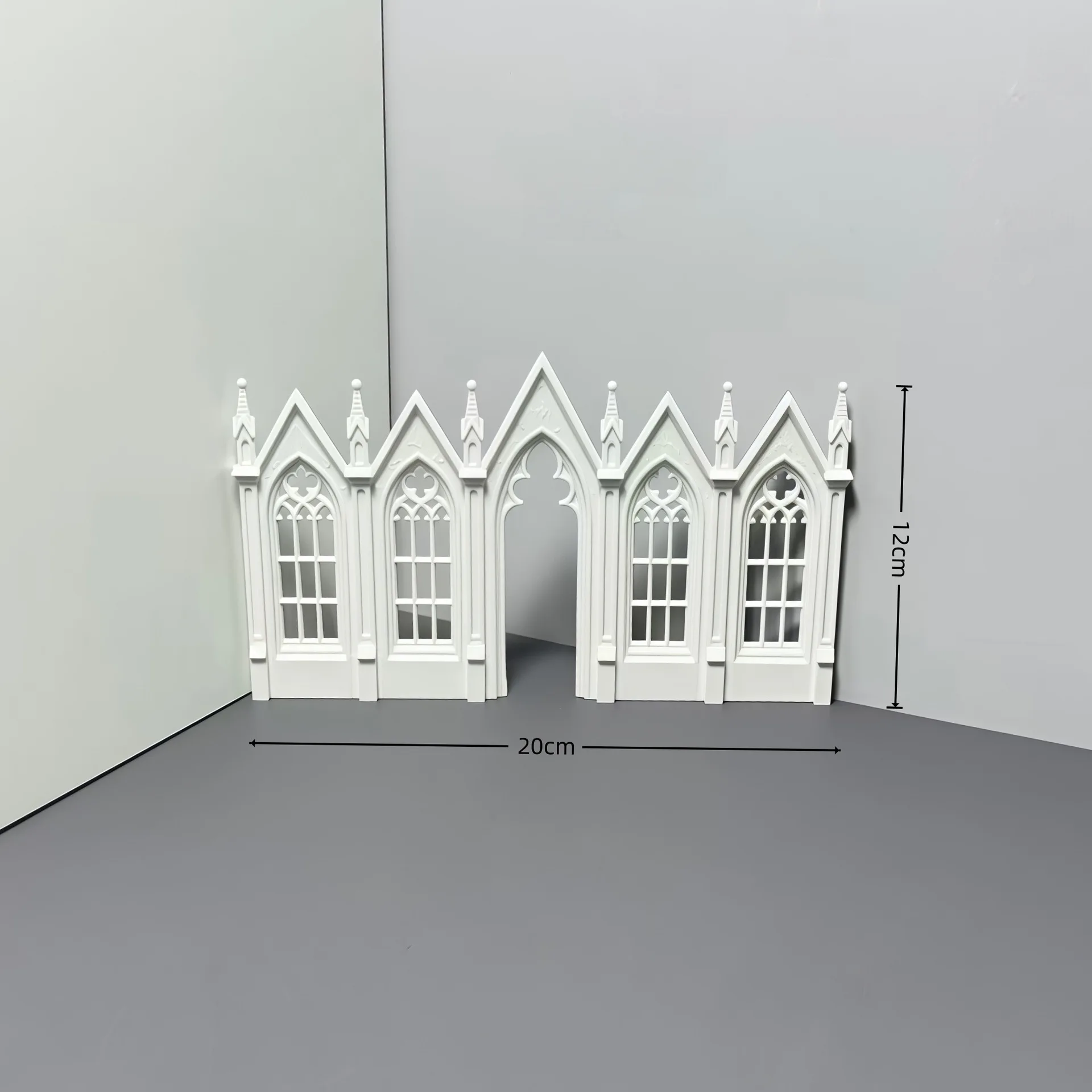 1:24 Mini Gothic Cathedral Window Ornament,  Dollhouse Retro European Accessory, Dark Aesthetic Prop for DIY Scene Diorama Decor