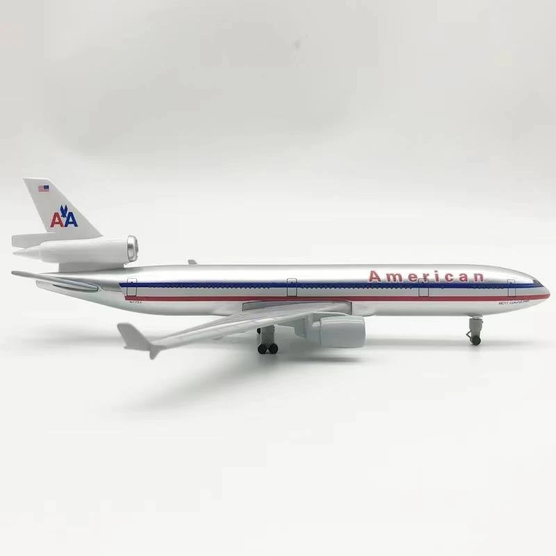 20cm USA American AA Airlines MD MD-11 Airways Diecast Airplane Model Alloy Air Plane Model Passenger Aircraft With Landing Gear