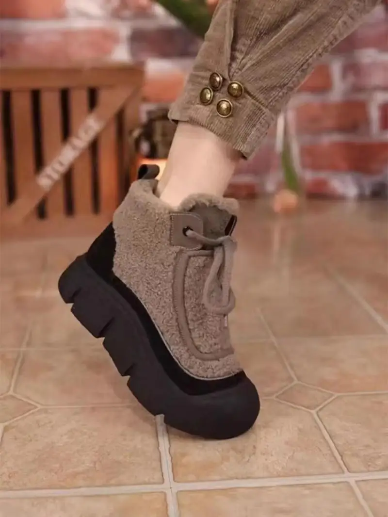 Winter Woman Shoes High Top Sneakers for Winter 2024 New Velvet Fur Warm Padded Shoes Female Ankle Snow Boots