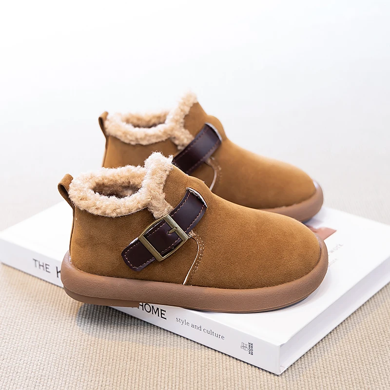 Boys and girls' winter snow boots with fleece lining, with buckle straps for warmth and slip resistance, thick-soled ankle boots