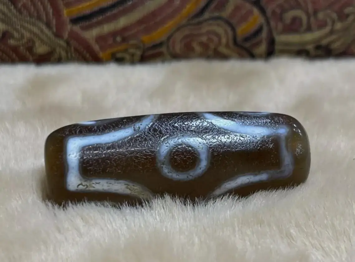 Tibetan Nepalese Himalayan Ancient agate Old Dzi Talisman 6 Eye Beads Amulet