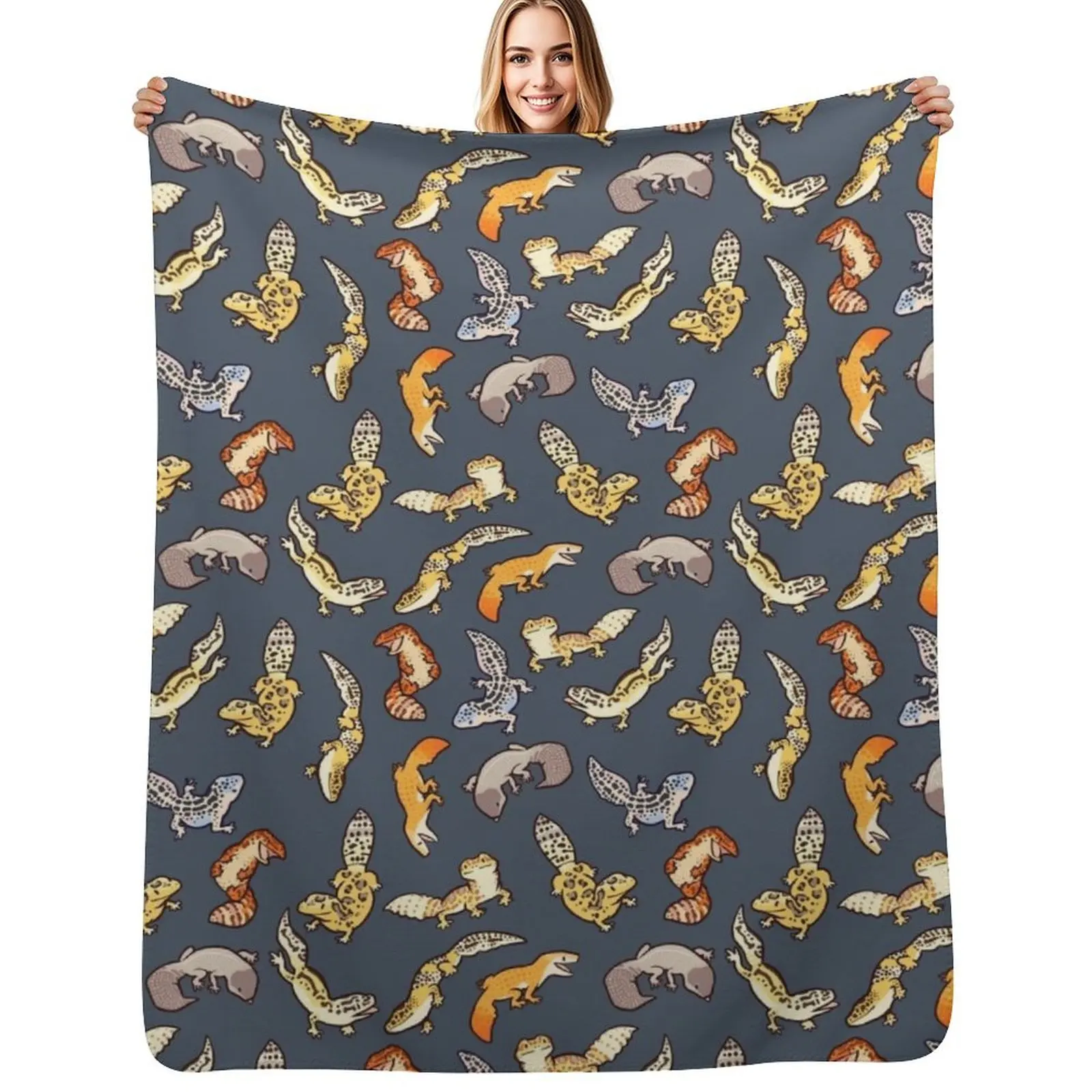 chub geckos in dark grey Throw Blanket All Season Soft Lightweight Blanket for Home