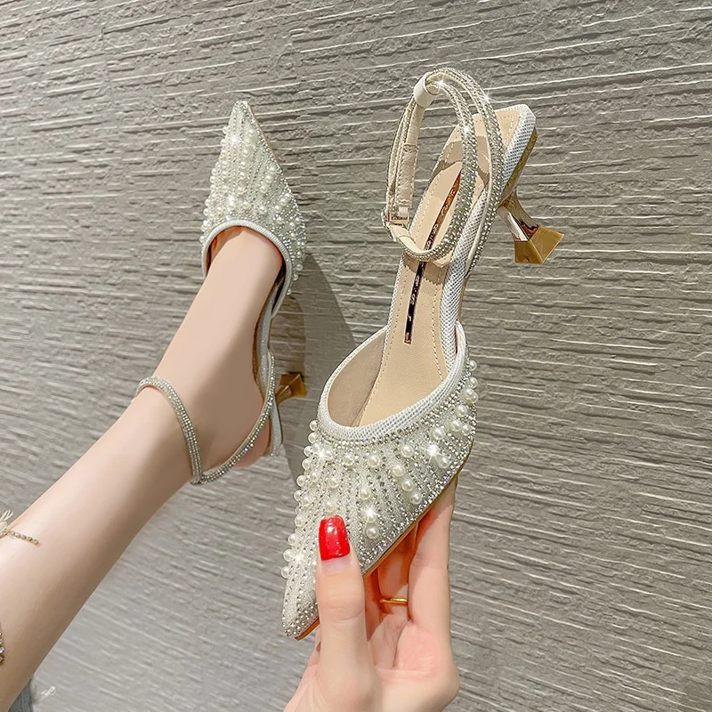 

Fashion Imitation Pearl Pointed Toe Sandals Ankle Strape Prom Pumps 2024 Trend Rhinestone Elegant Woman Heeled Shoes Bridal Gift