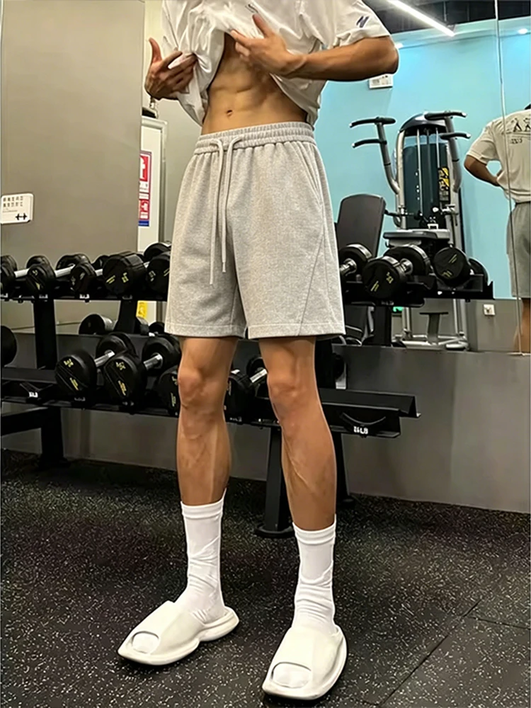 

Мужские трикотажные шорты цвета хаки для лета, повседневные пляжные брюки-бермуды свободного кроя с эластичным поясом, стиль Cleanfit, для ежедневной носки