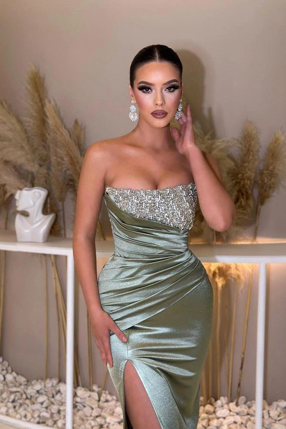 Satin Evening Dresses 2023 For Women Strapless Sleeveless High Split Empire Pleat Beaded Formal Wedding Party Prom Gowns Vestido