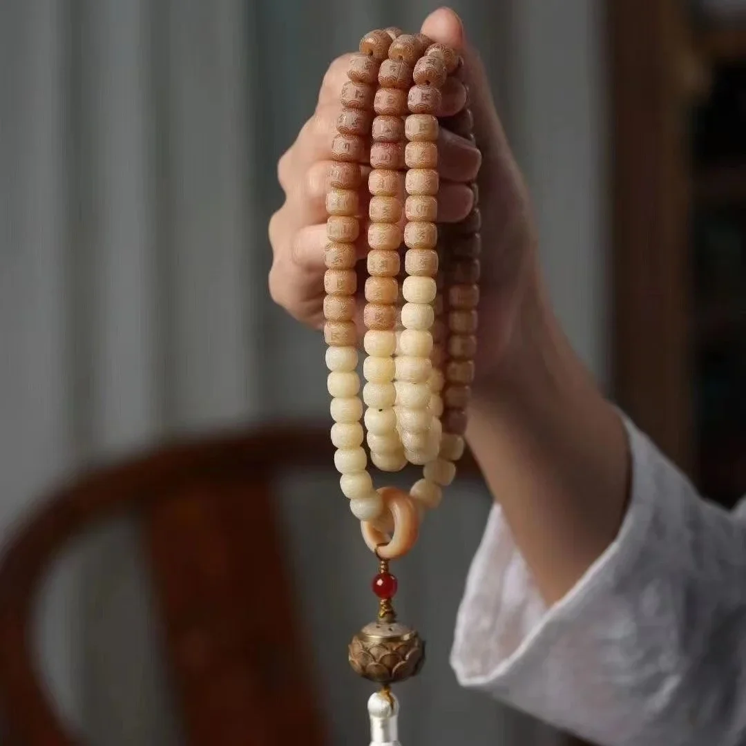 

Natural white jade bodhi beads bracelet 108 weathered bodhi root neck hanging text play beads beads necklace