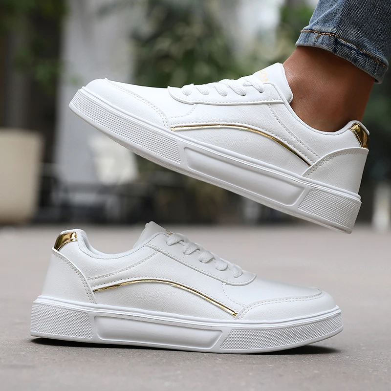 Sepatu Olahraga Potongan Rendah Hitam Putih Sepatu Skateboard Sepatu Bersol Tebal Kota Bertali Modis Cocok untuk Anak Laki-Laki dan Perempuan