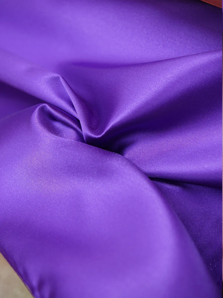 Tela Mikado de colores brillantes con estructura firme de brillo de alta saturación y rendimiento antiarrugas para vestidos, ropa y decoración de escenario