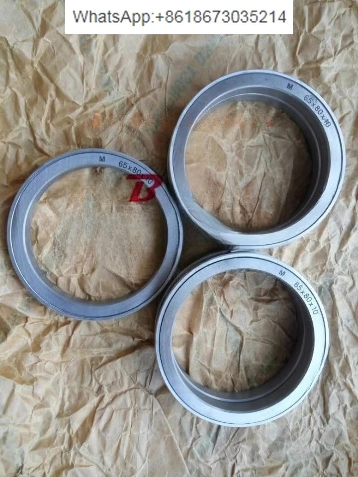 

Сальник Л15*26*8