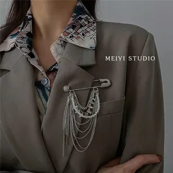 Korean Style Pearl Tassel Brooch For Women Men Suit Decoration Tassel Multilayer Chain Metal Beads PinJewelry Accessories