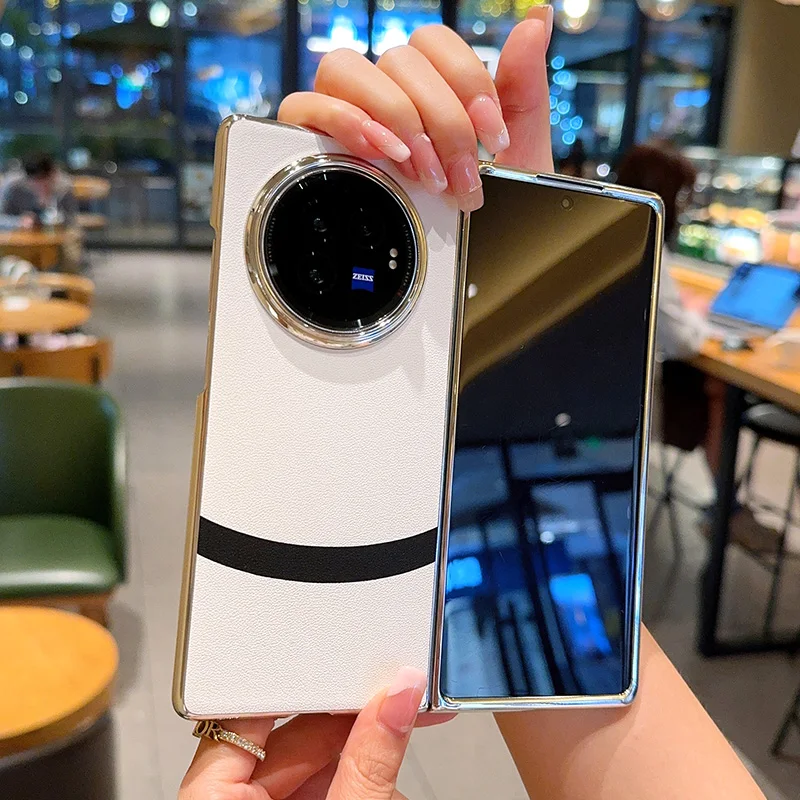 

For VIVO X Flod 3 3 Pro Gold Plated Leather Black & White Block Anti-Yellow Anti-Fingerprint Phone Case