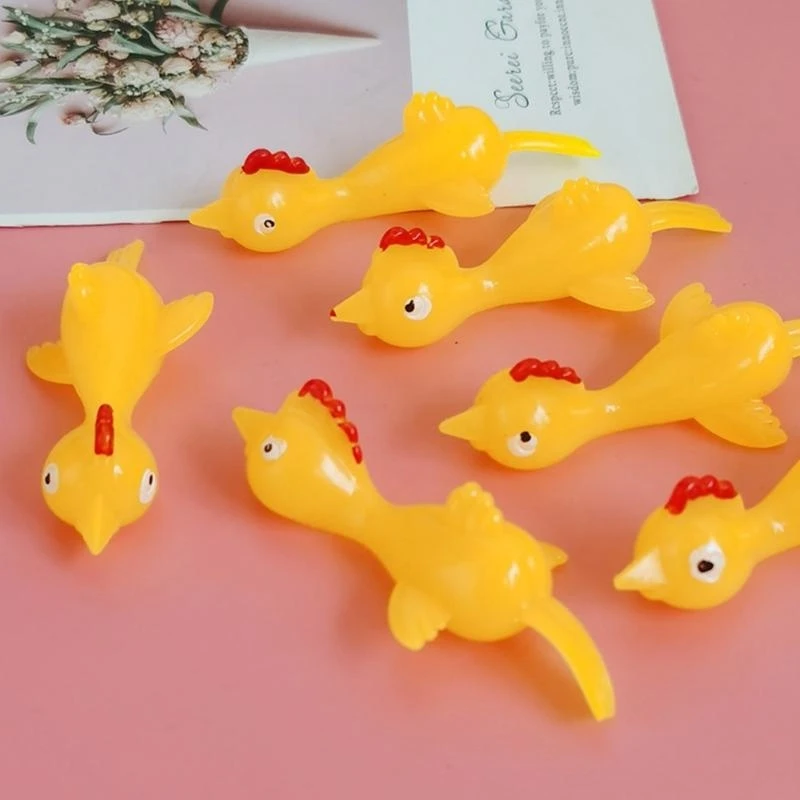 

12 Piece Chicken Catapult Toy Flying Animal Toy Stretchy Chickens Toy Christmas Easter Party Favor for Teens 15UB