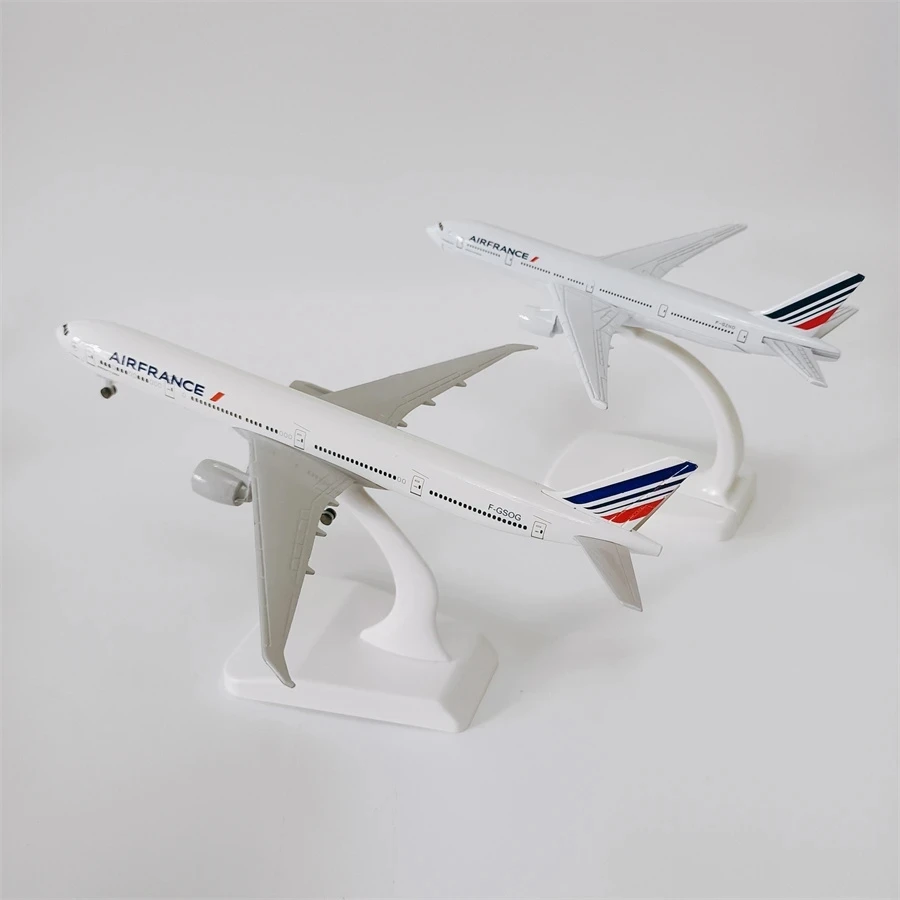 AIR FRANCE Airlines Boeing 777 B777 Airways AirFrance Diecast Airplane Model Plane Aircraft w Wheels MODEL Toys Alloy Metal