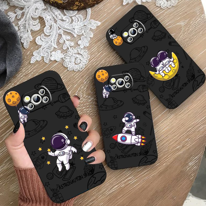 

Anime Astronaut Cartoon Art For Xiaomi Mi Poco F5 F4 F3 F2 X5 X4 X3 M6 M5 M5S M4 M3 C40 Pro GT NFC 5G Black Soft Phone Case