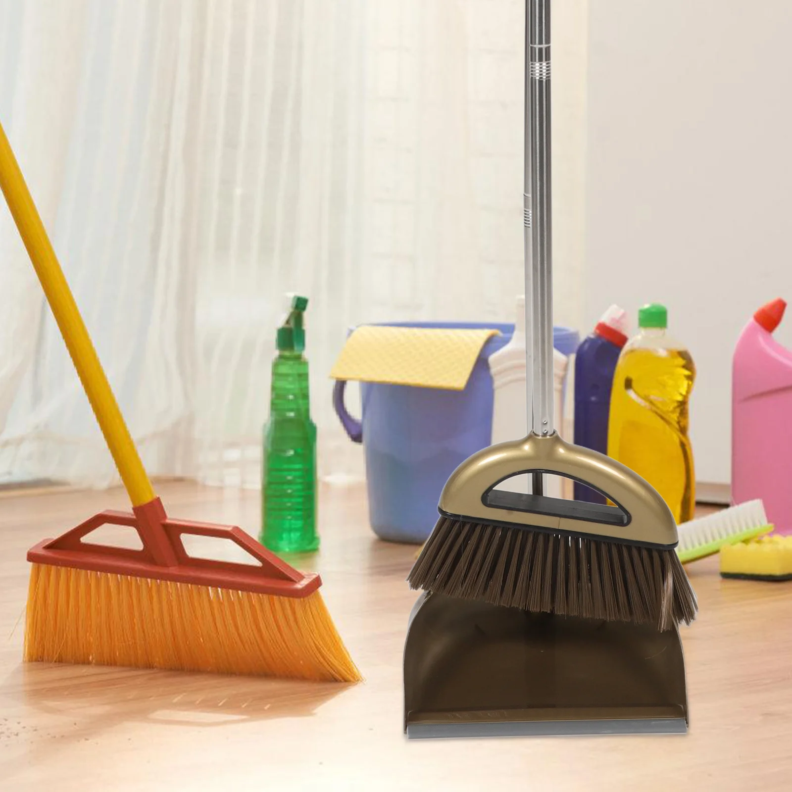 

1 Set Broom Dustpan Scraper Compact Long Handle Household Cleaning Kit Wall Mountable Floor Yard Bathroom Dense Bristles Garbage