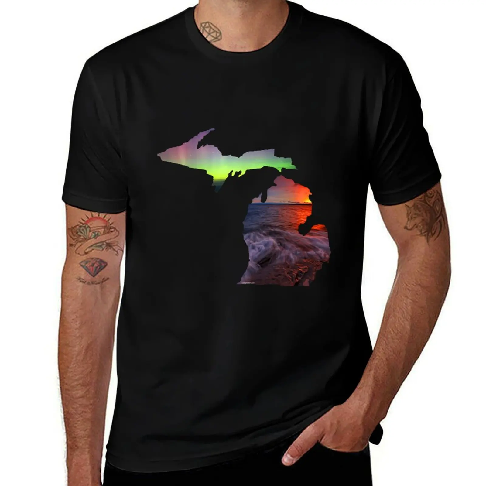Michigan Car Window Sticker - Lake Superior Sunrise and Northern Lights T-Shirt Big Size Daily Wear T-Shirt
