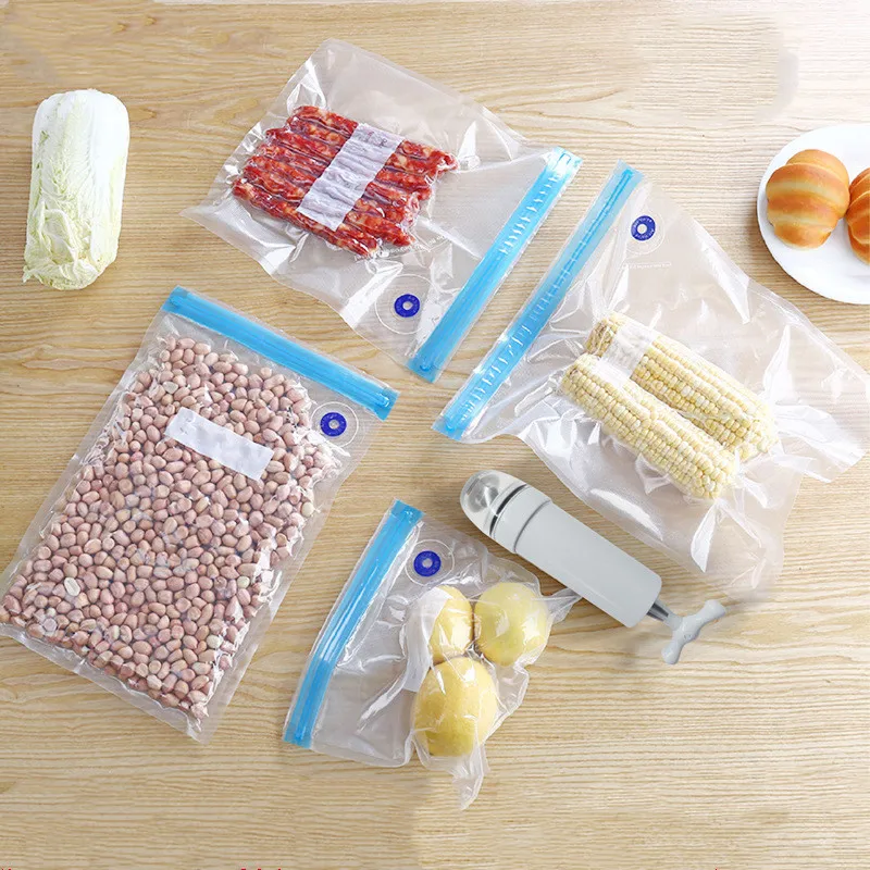 Household Manual Vacuum Pumps Contain Reusable Vacuum Zipper Bags for Food Storage with BPA-free Film Air Valve Bags for Kitchen