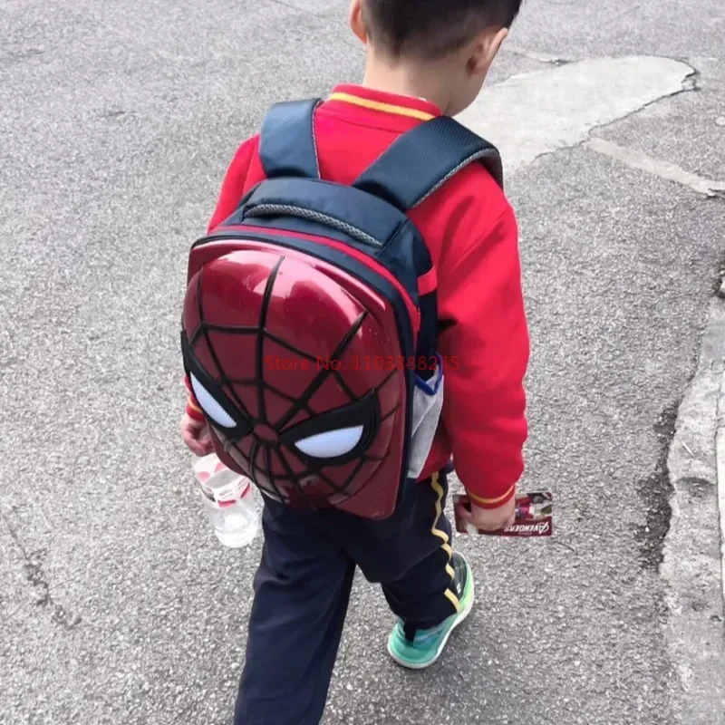 Hot New Marvel Iron Man Luminous Book Bag Kindergarten Middle Class Big Class Boys 3d Outgoing Spider Man Backpack Kids Gifts