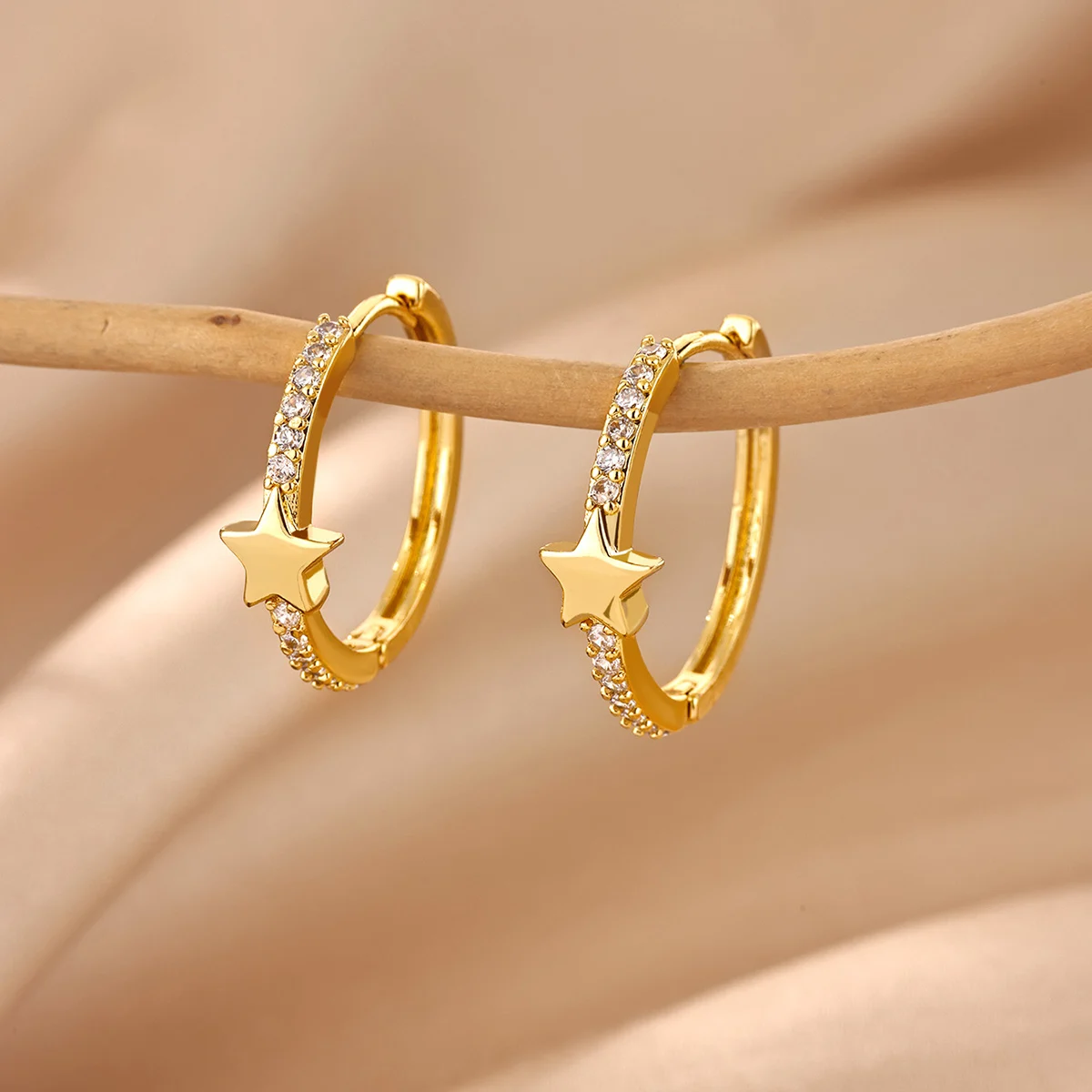 Vintage Star Women's Hoop Earrings Gold Color Zirconia Jewelry Earring Parties Gift серьги кольца