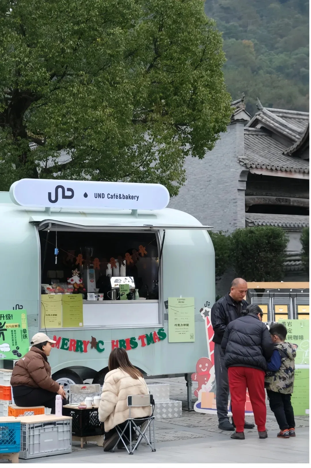 Mobile Kiosk Coffee Trailer Water-Based for Home Use Hotels Bakeries Wineries Snack Food Factories
