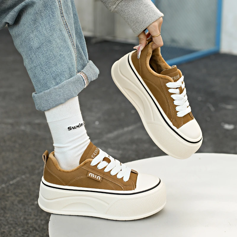 

Thick-soled Lace-up with Fleece, Warm, Versatile, Comfortable, Anti-slip, Breathable, Sporty and Casual Women's Cotton Shoes
