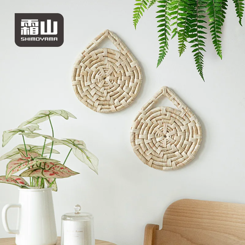 

SHIMOYAMA Recycle Heat-Resistant Table Mat Non-Slip Pot Holder & Dish Drying Pad Cushion Mats Made of Corn Husk