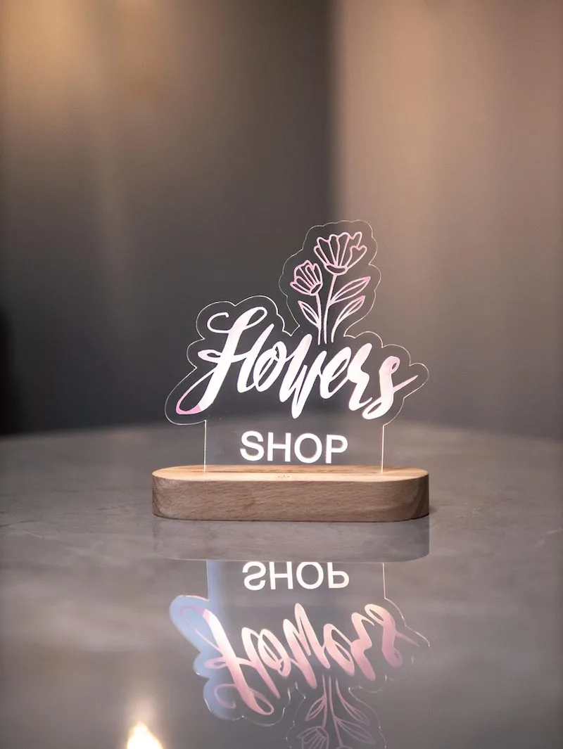 

Custom Corporate Brand Logo Acrylic Plaque Personalized QR Code Sign Light Lamp Table Decor Business Gifts For Company Office