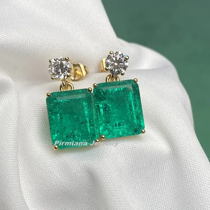 Pirmiana Custom Design 18K Yellow Gold Earrings for Women 11ct Collection Lab Grown Emerald and DEF CVD  Diamond Jewelry