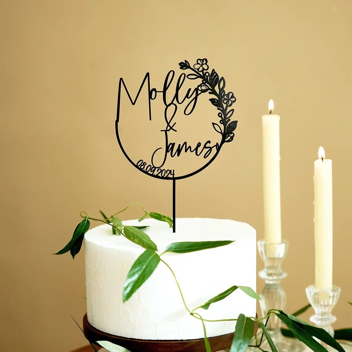 Personalisierter Hochzeitstorten-Topper mit individuellem Namen und Datum, Blumenkranz, Acryl/Holz, Torten-Topper für Hochzeit, Verlobung, Party-Dekoration