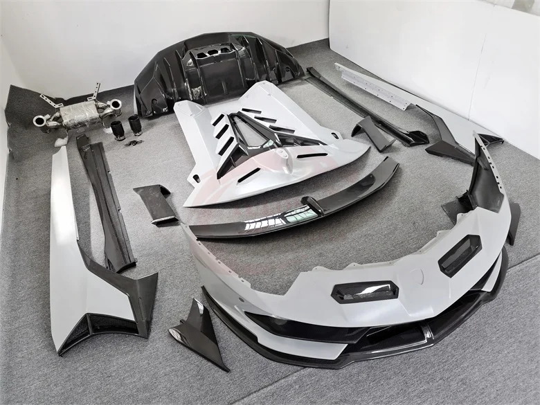 SVJ Style Dry Carbon Fiber Front Bumper Rear Bumper Side Skirt Exhaust Pipe Body Kit for Lamborghini Aventador LP700-4 LP720