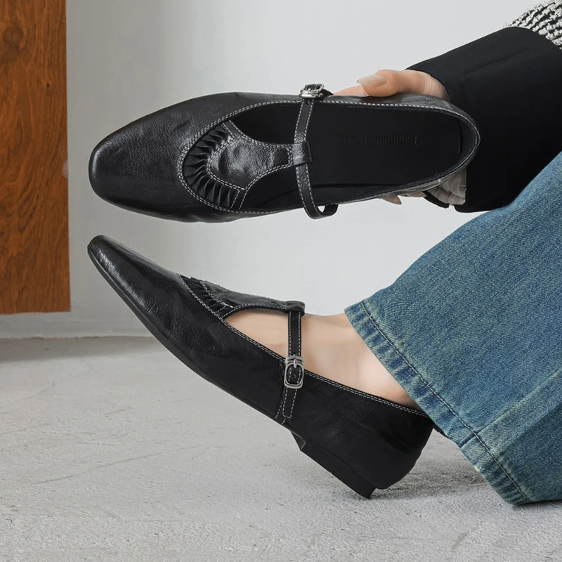NEW Spring/Autumn Women Pumps Genuine Leather Shoes for Women Round Toe Low Heel Shoes Shallow Buckle Strap Pleated Daily Shoes