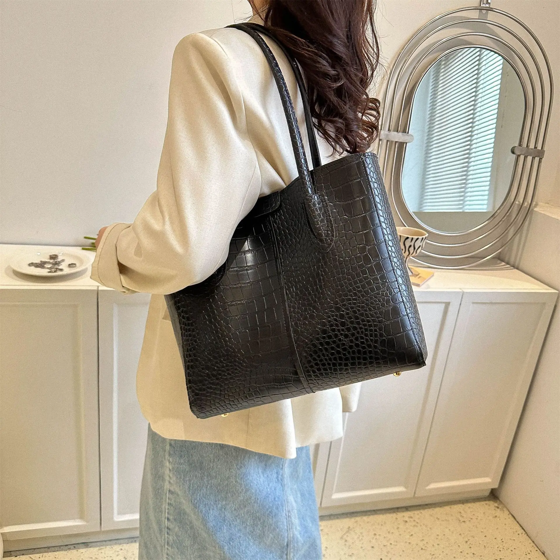 Fashion Crocodile Pattern Large Tote Bag Solid Color Women Shoulder Bags Luxury Pu Leather Lady Handbags Big Shopper Purses 2024