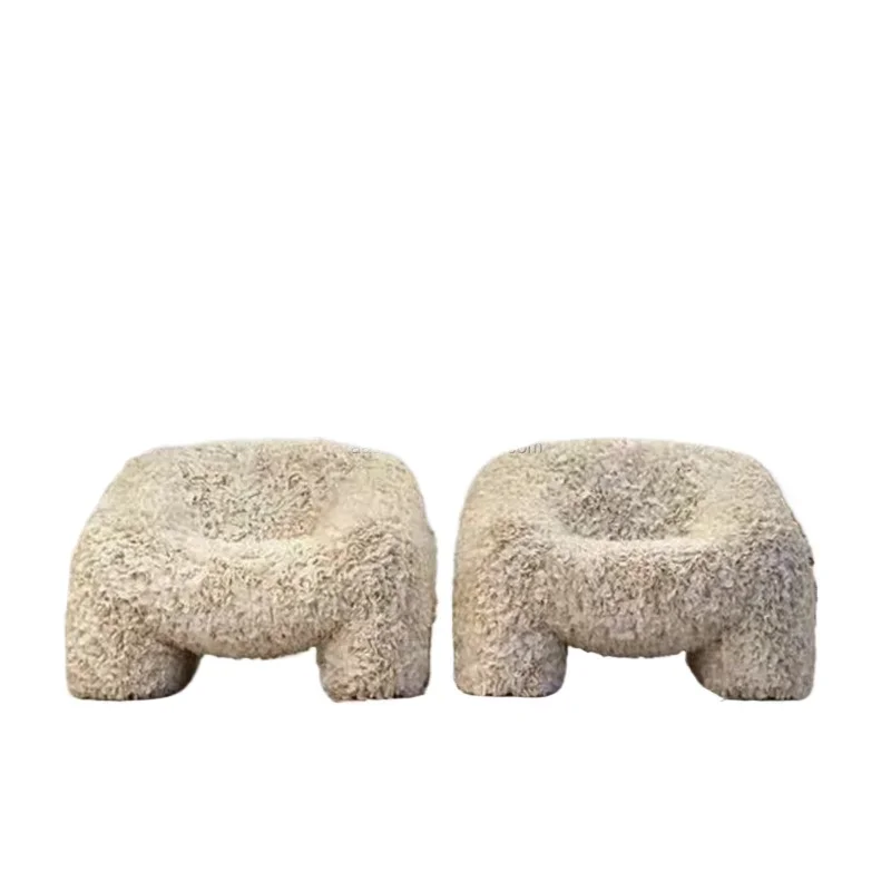 Couple Bride Groom Wedding Chairs Table White Petals Leather Cushion Covers Hotel Events Bedroom Accent Wedding Hall Chairs