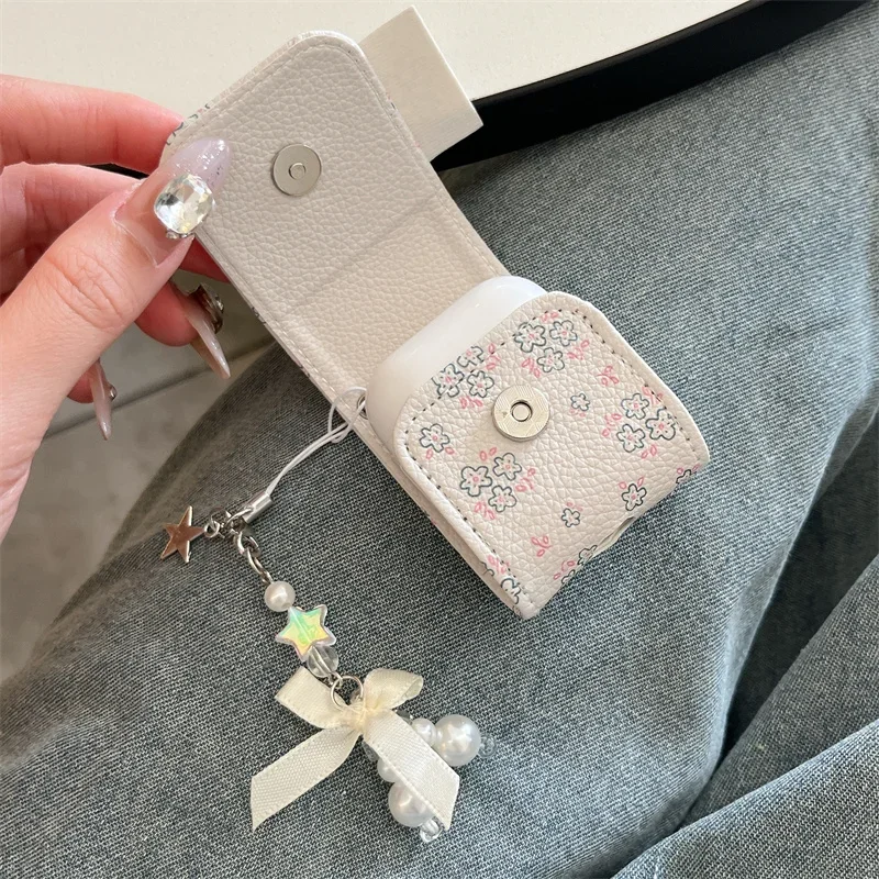 Kawaii Little Flowers Earphone Case For Apple Airpods Pro 2 3 1 Cover with Charm Leather Headphone Charging Cases For Airpod Fun