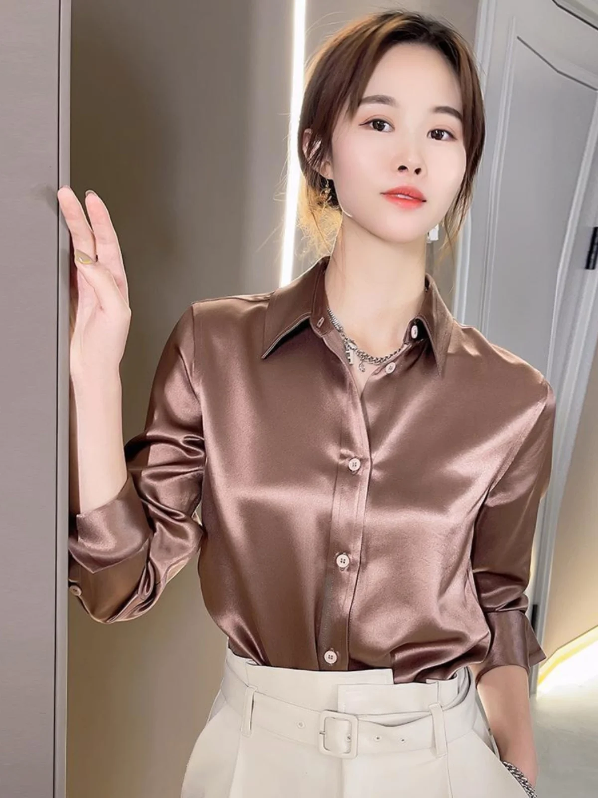 

Gaoji Glossy Silk Long Sleeve Commuter Shirt Women's Heavyweight 35 Momme Simulated Silk Spring Autumn New Product