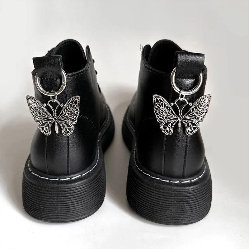 Chaussures pendentif papillon araignée tête de mort punk personnalisées, Bottes Martin Chimmen, Accessoires de chaussures pour filles épicées, Construction Dark Wind