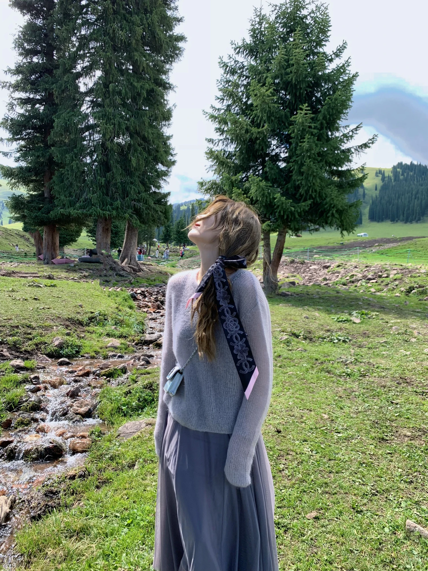 

Свитер из ультратонкой шерсти Cashmere от Little Lady Brand: романтичный, уютный, с эффектом объемности, в корейском стиле, для повседневной носки