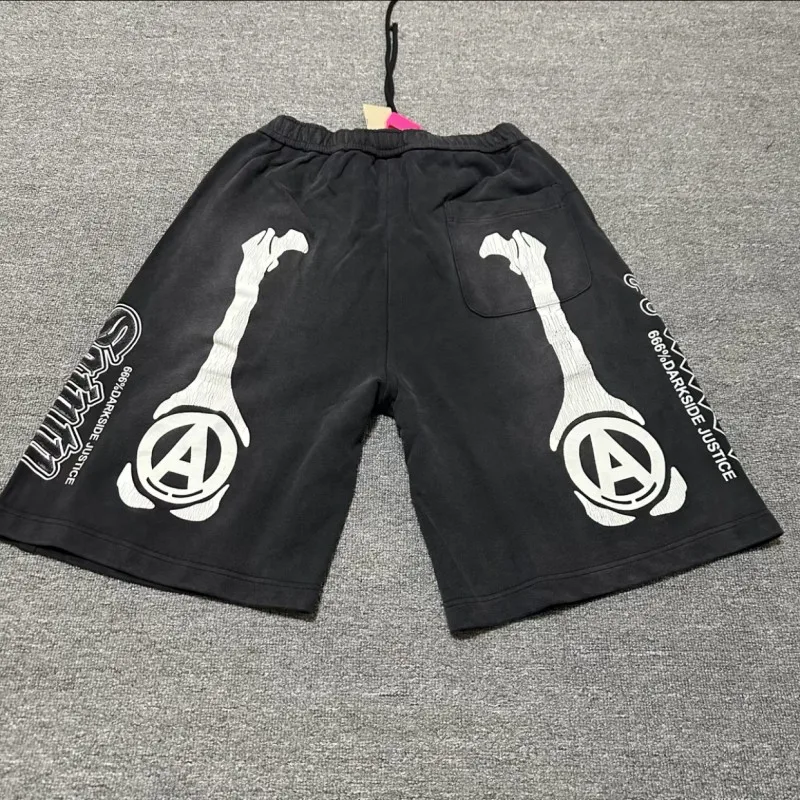Vintage Distressed Washed Worn Balck Summer Saint Shorts Bone Crack Print Elastic Waist Five Quarter Pants Men Women Streetwear