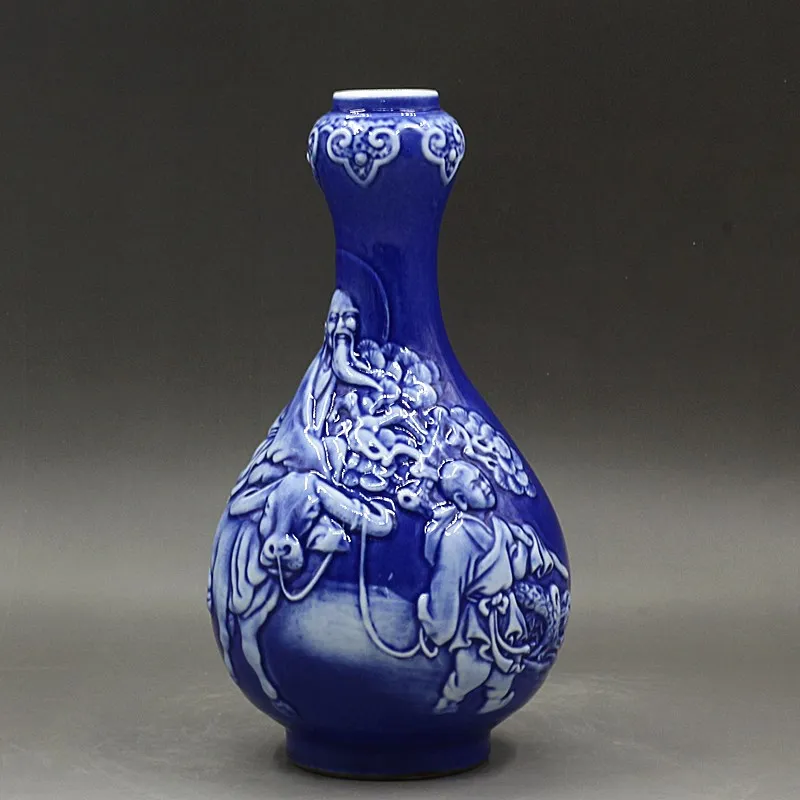 

Blue Glazed Relief Carved By Laozi Qianlong Qing Dynasty With Garlic Head Vase Antique Collections Antique Home Furnishings