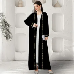 Czarne otwarte kimono Abaya Kobiety Żółta linia Nadruk Dwuczęściowe muzułmańskie ubrania islamskie Kardigan z długim rękawem Abaya Dubaj Saudyjski Kaftan