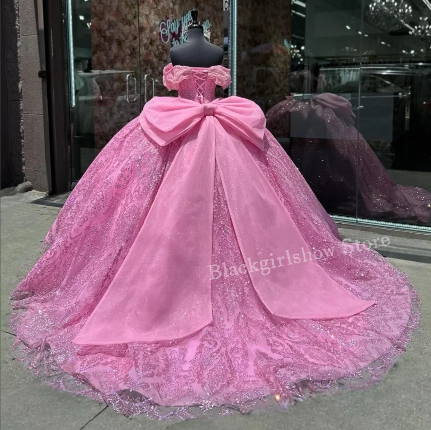 Pink Delicate Princess 15 Quinceanera Dresses Fantasy Off Shoulder Bow Tie Beaded Applique Mexico 15 Dress Prom Lace Up Custom