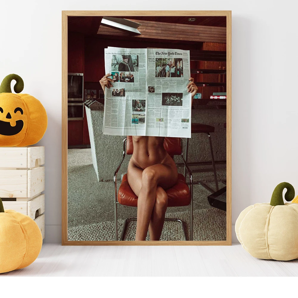 หนังสือพิมพ์ผู้หญิงเซ็กซี่ศิลปะบนผนังผ้าใบตกแต่งห้องนั่งเล่นใหม่ York ครั้งโปสเตอร์ Naked Girl สำนักงานภาพวาดพิมพ์บ้านภาพ