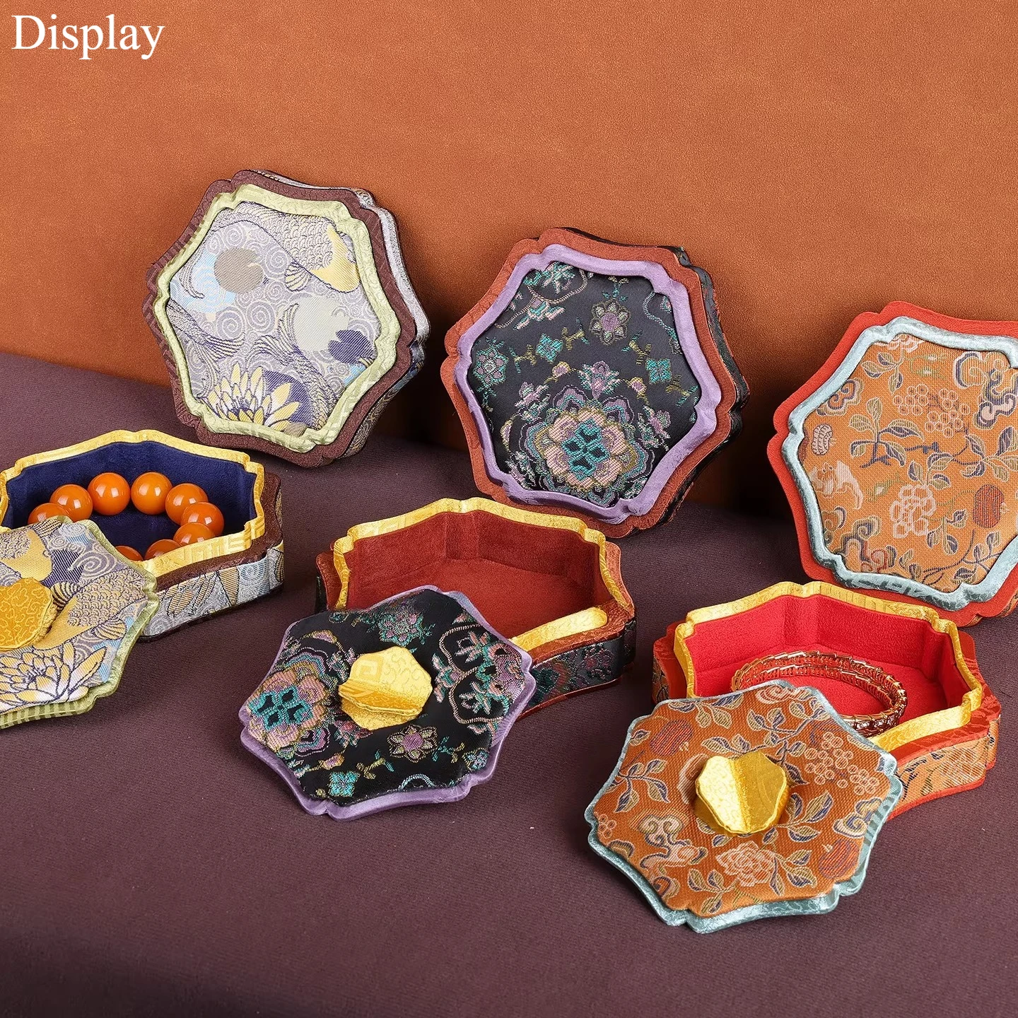 

Palace Style Song Brocade Jewelry Box, Chinese Antique Necklace Bracelet Storage Case, Velvet Lined Gift Box with Lid