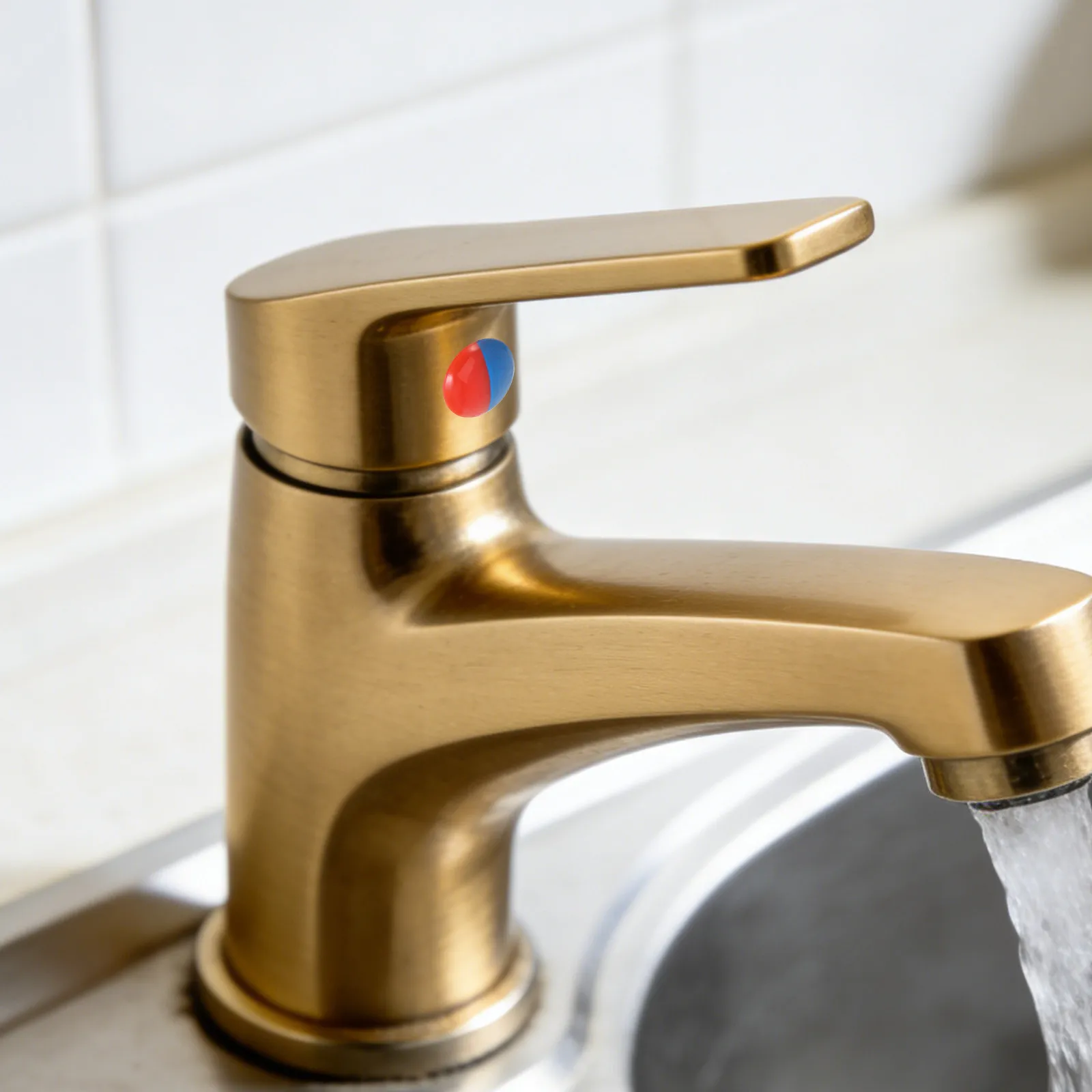 

40Pcs Hot and Cold Faucet Handle Caps Replacement Plastic Covers Clear Red Blue Indicators Sink Faucet Knob Caps Bathroom