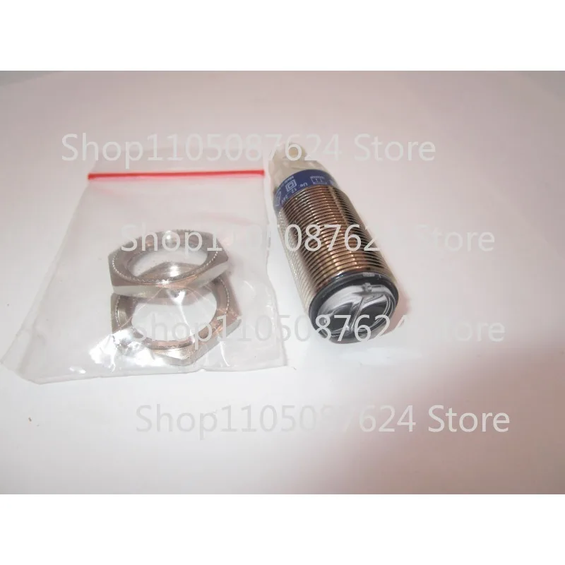 

XUB4BPANM12　For TELEMECANIQUE Photoelectric diffuse sensor - Original item