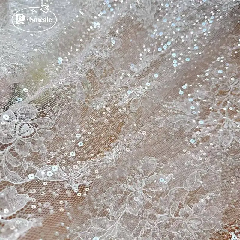 3M, Weiße Perlen-Pailletten-Spitzenstoffe Luxuriöses Abendkleid Französische Spitze Braut-Hochzeitsstoff. Stoffe zum Nähen – Detail 7